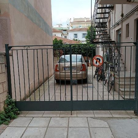 Κεντρικό Ευρύχωρο Στούντιο Με Parking Lejlighed Larissa Eksteriør billede